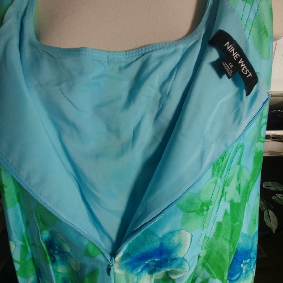 Pretty Summer Dress by Nine West Size 16 - Picture 3 of 5